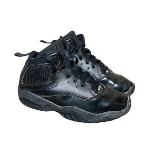 Air Jordan B'Loyal Nike Mid-Hi Triple Black Leather Kids Size 11 C